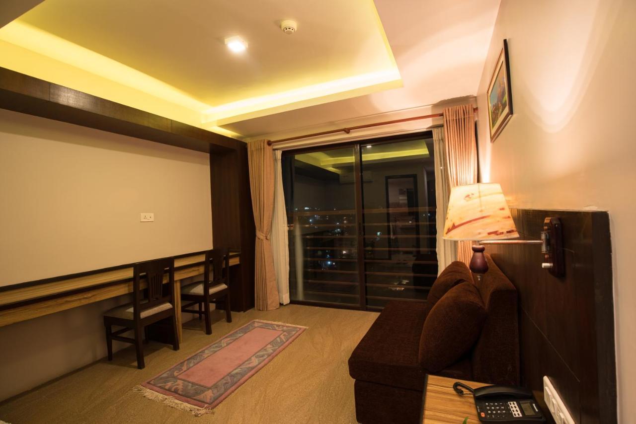Hotel Shaara Pokhara Exterior foto
